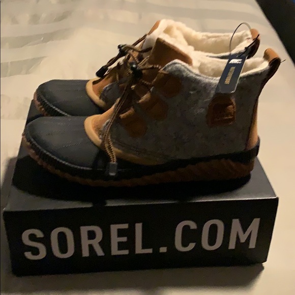 Sorel Shoes - Sorel Youth 7 Boots Waterproof